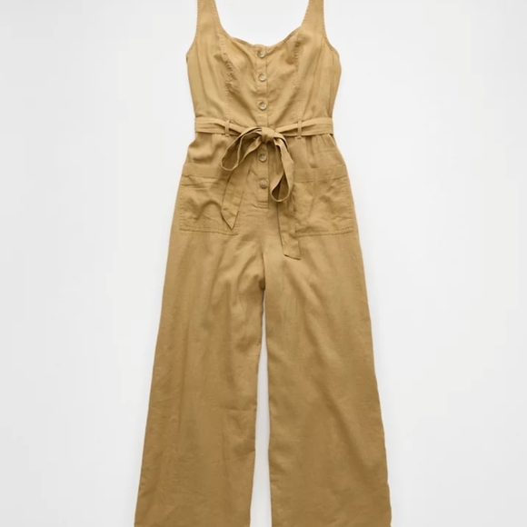 American Eagle Outfitters Tan Jumpsuit with Wide-Leg Design - Picture 1 of 2